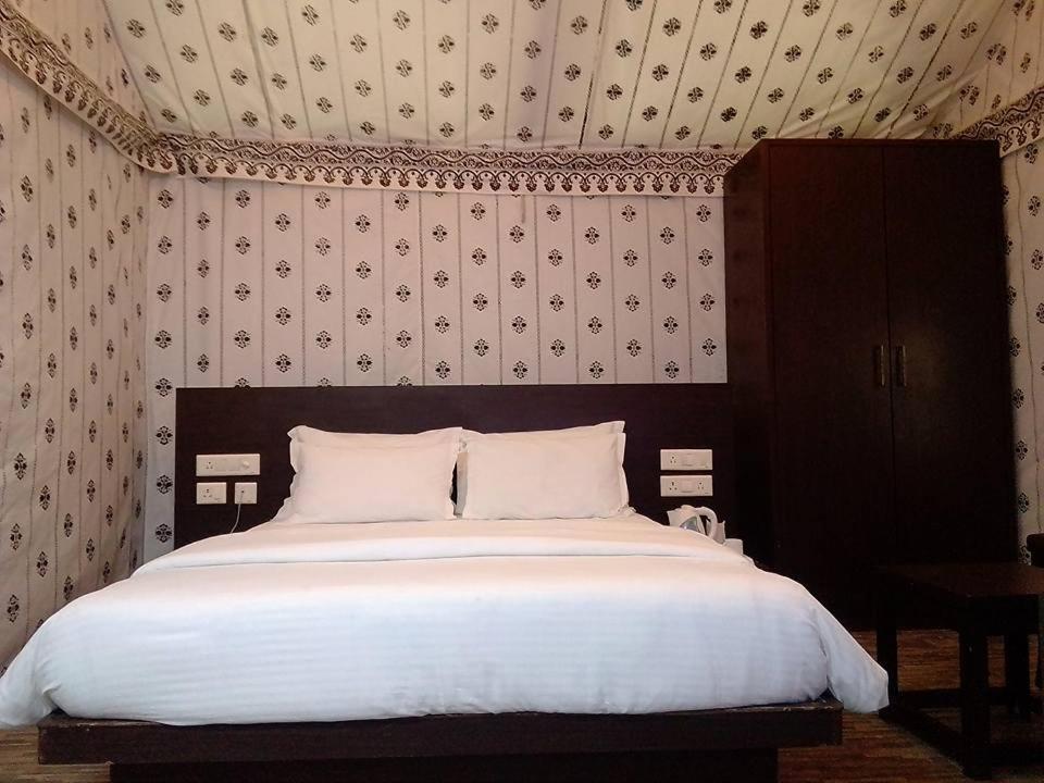 Neelkanth'S Bagar Inn Resort Jhunjhunu Luaran gambar