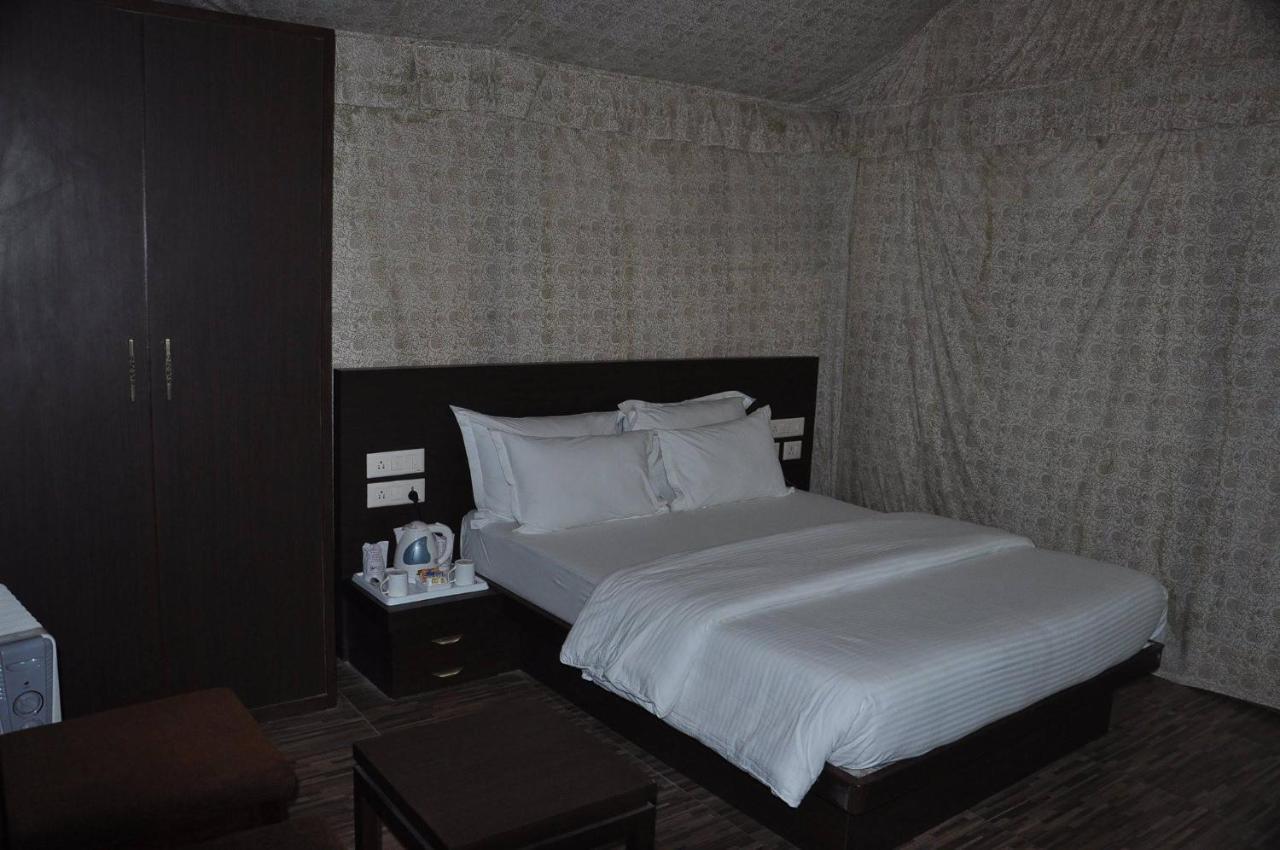 Neelkanth'S Bagar Inn Resort Jhunjhunu Luaran gambar