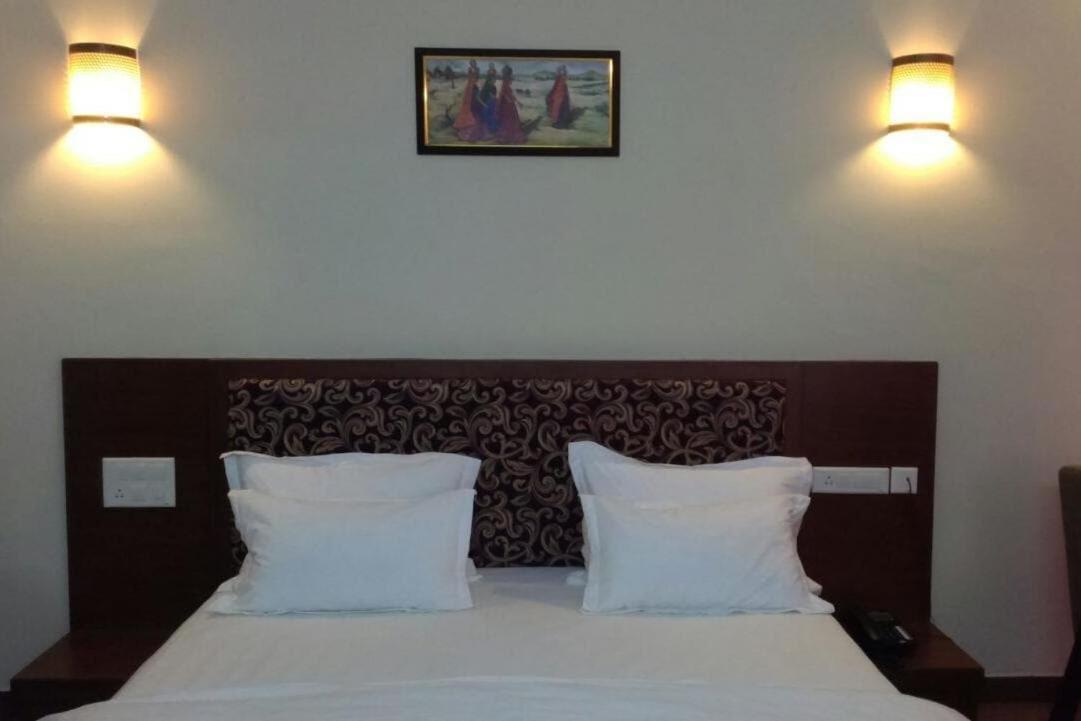 Neelkanth'S Bagar Inn Resort Jhunjhunu Luaran gambar
